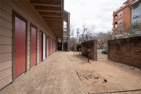 2210 Pearl Street Austin TX 78705