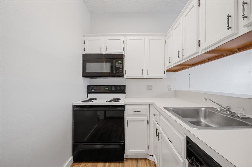 2210 Pearl Street Austin TX 78705