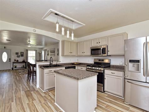 202 Schaefer Boulevard Bastrop TX 78602