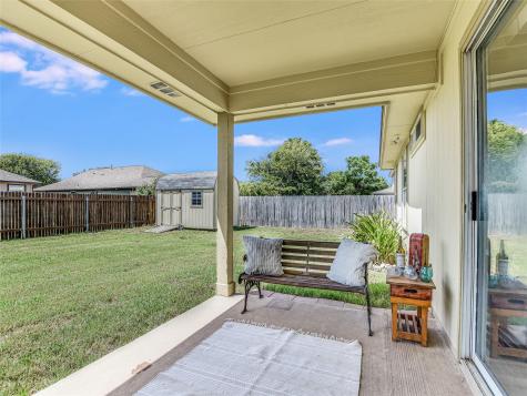 202 Schaefer Boulevard Bastrop TX 78602
