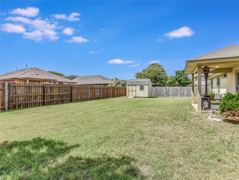 202 Schaefer Boulevard Bastrop TX 78602