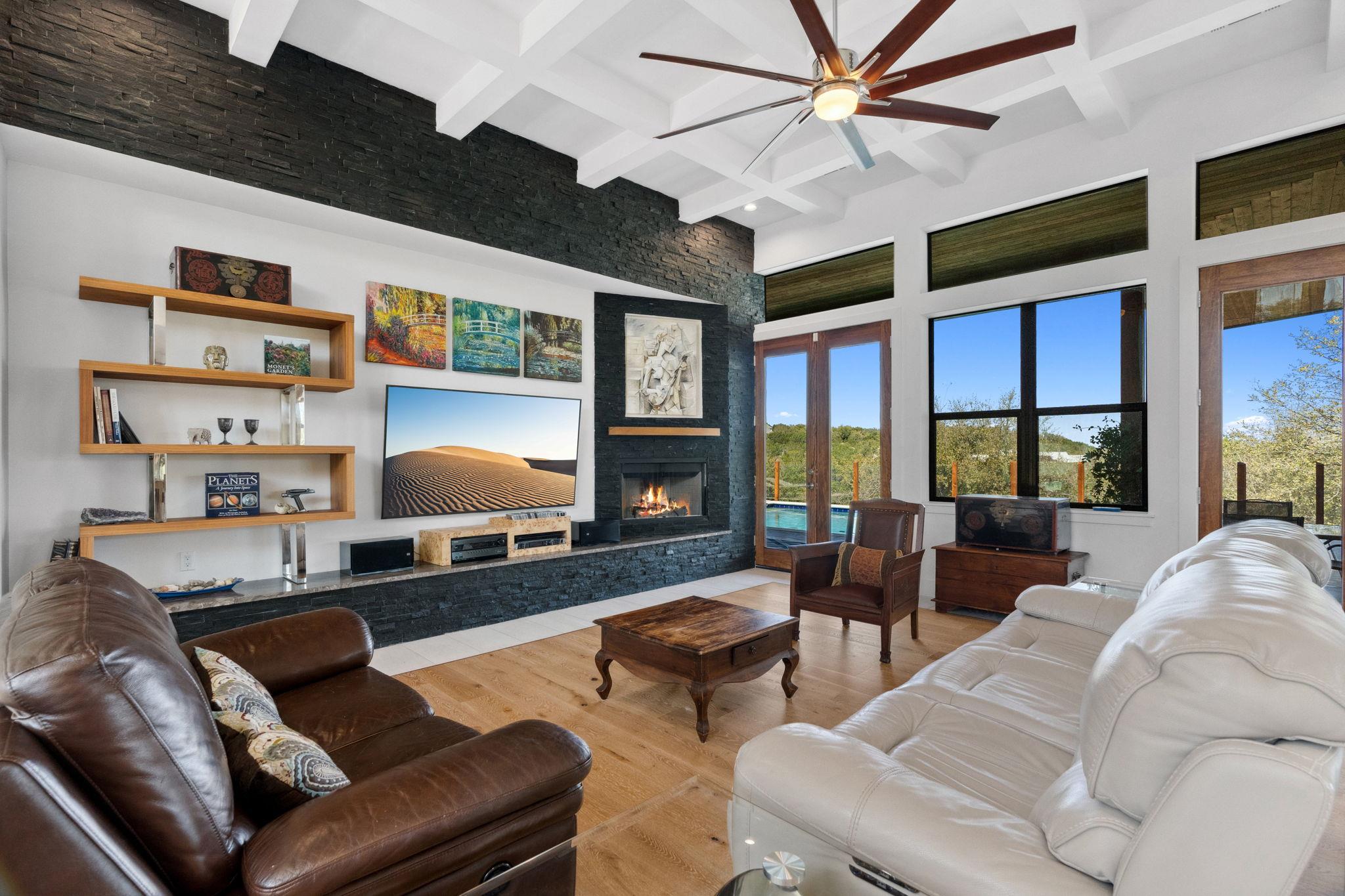 4800 Hidden Creek Lane Spicewood TX 78669