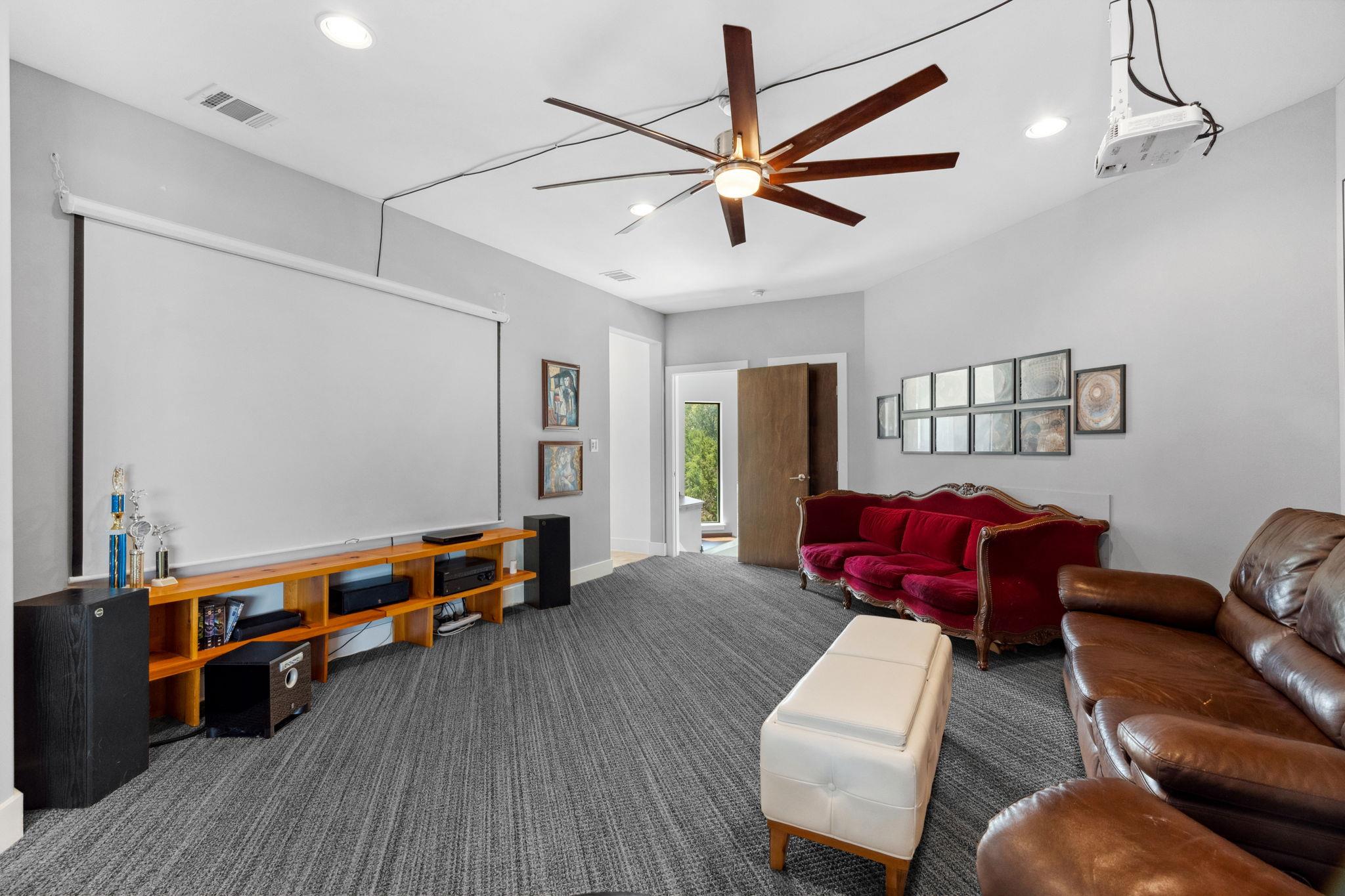 4800 Hidden Creek Lane Spicewood TX 78669