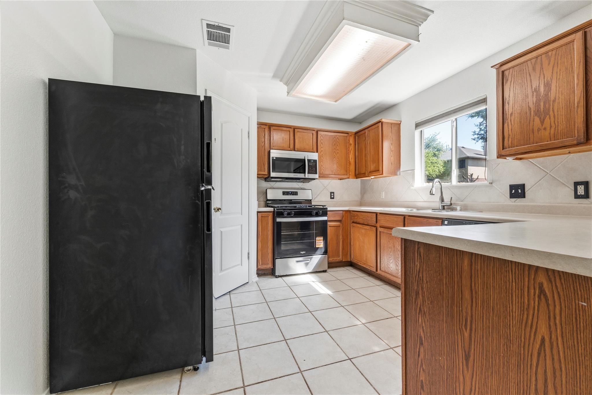 5043 Cleves Street Round Rock TX 78681