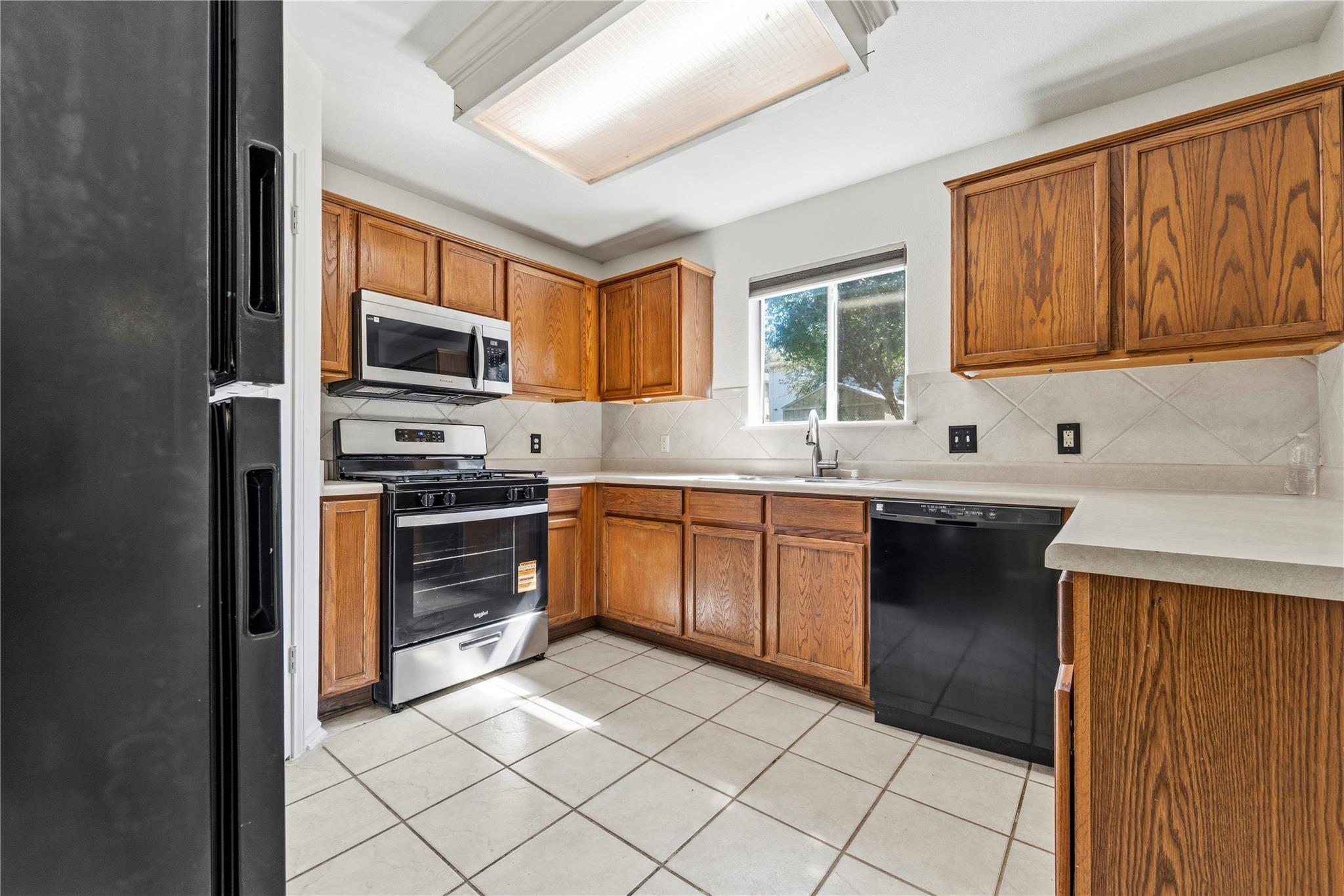 5043 Cleves Street Round Rock TX 78681