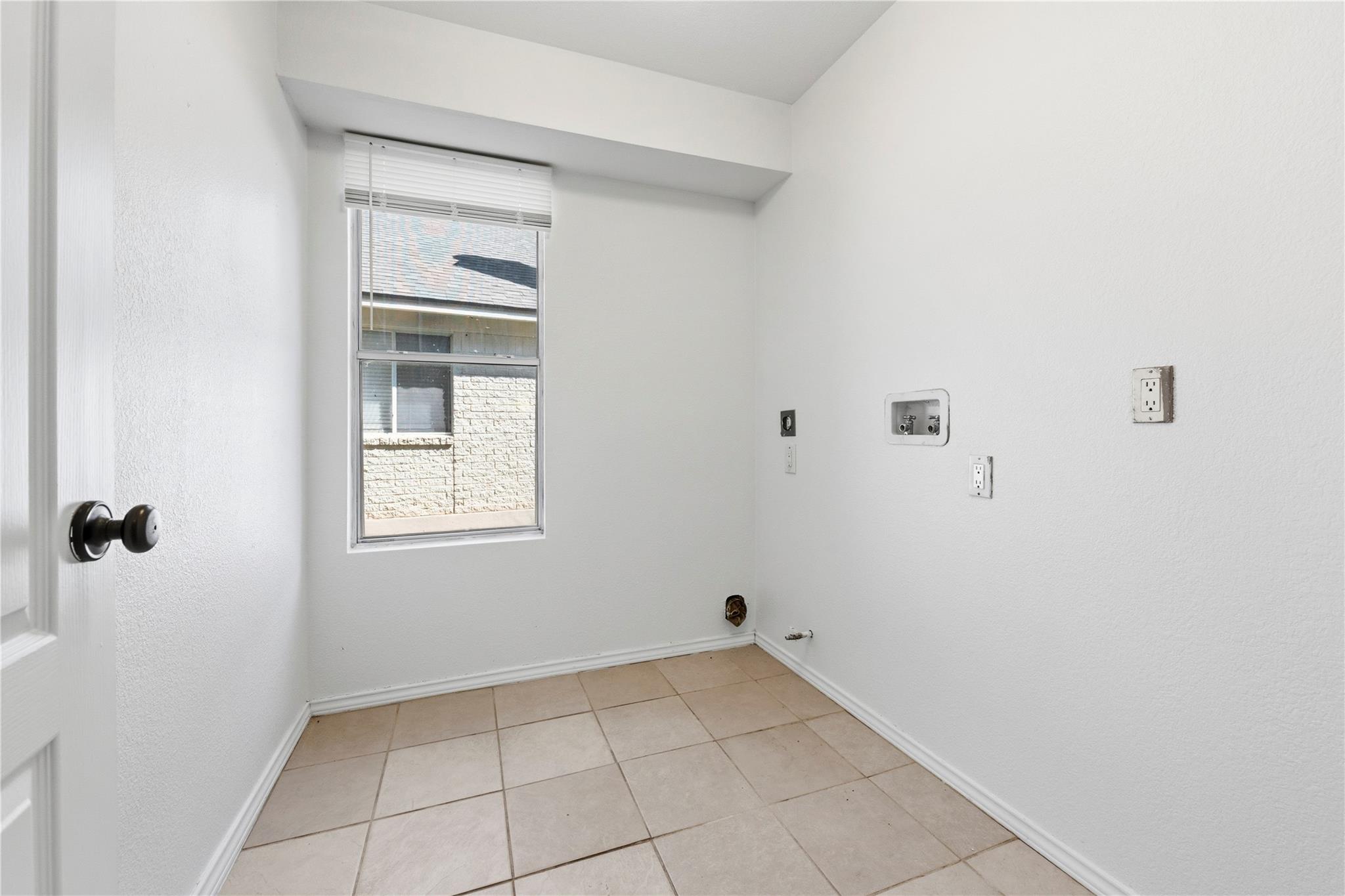 5043 Cleves Street Round Rock TX 78681