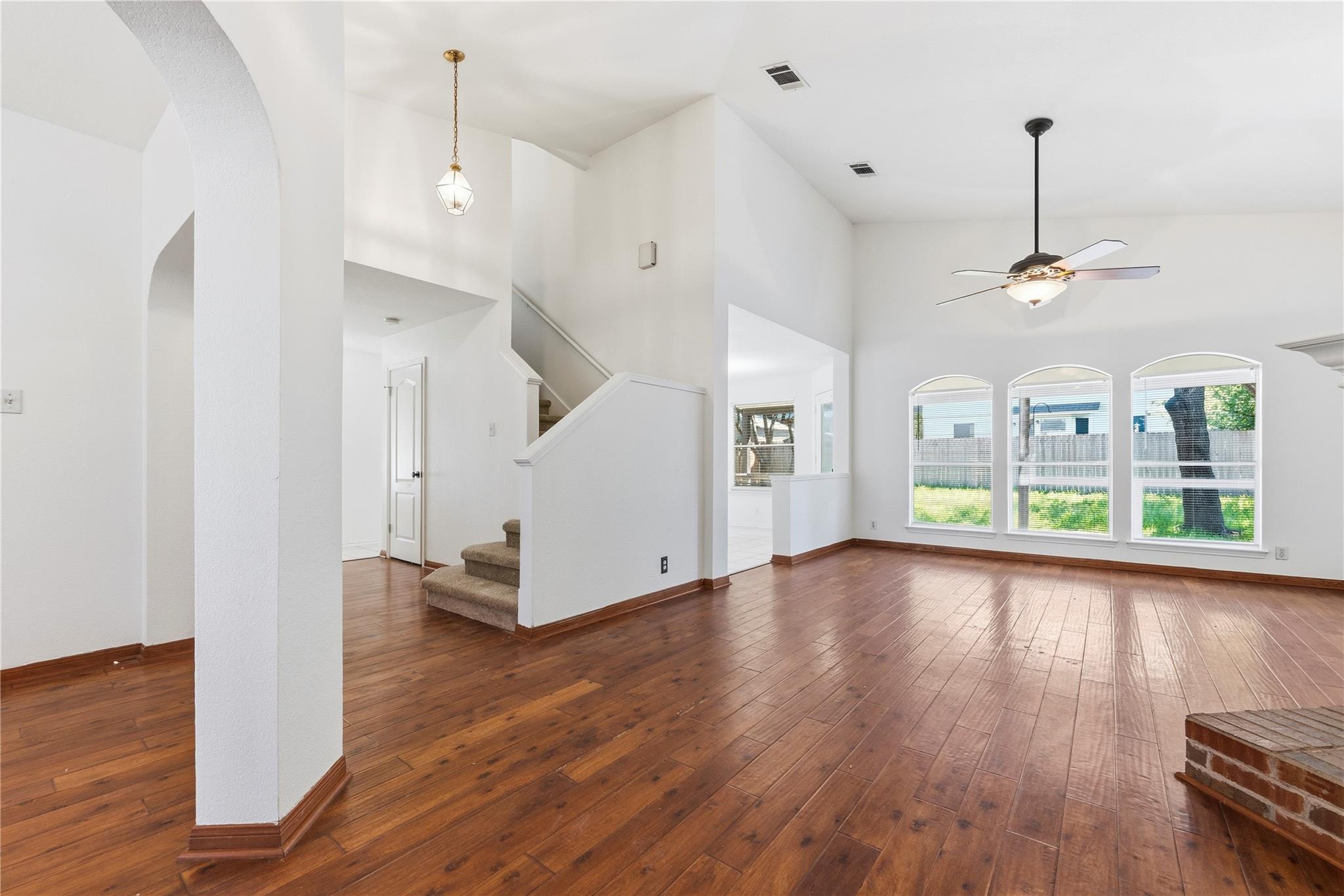 5043 Cleves Street Round Rock TX 78681