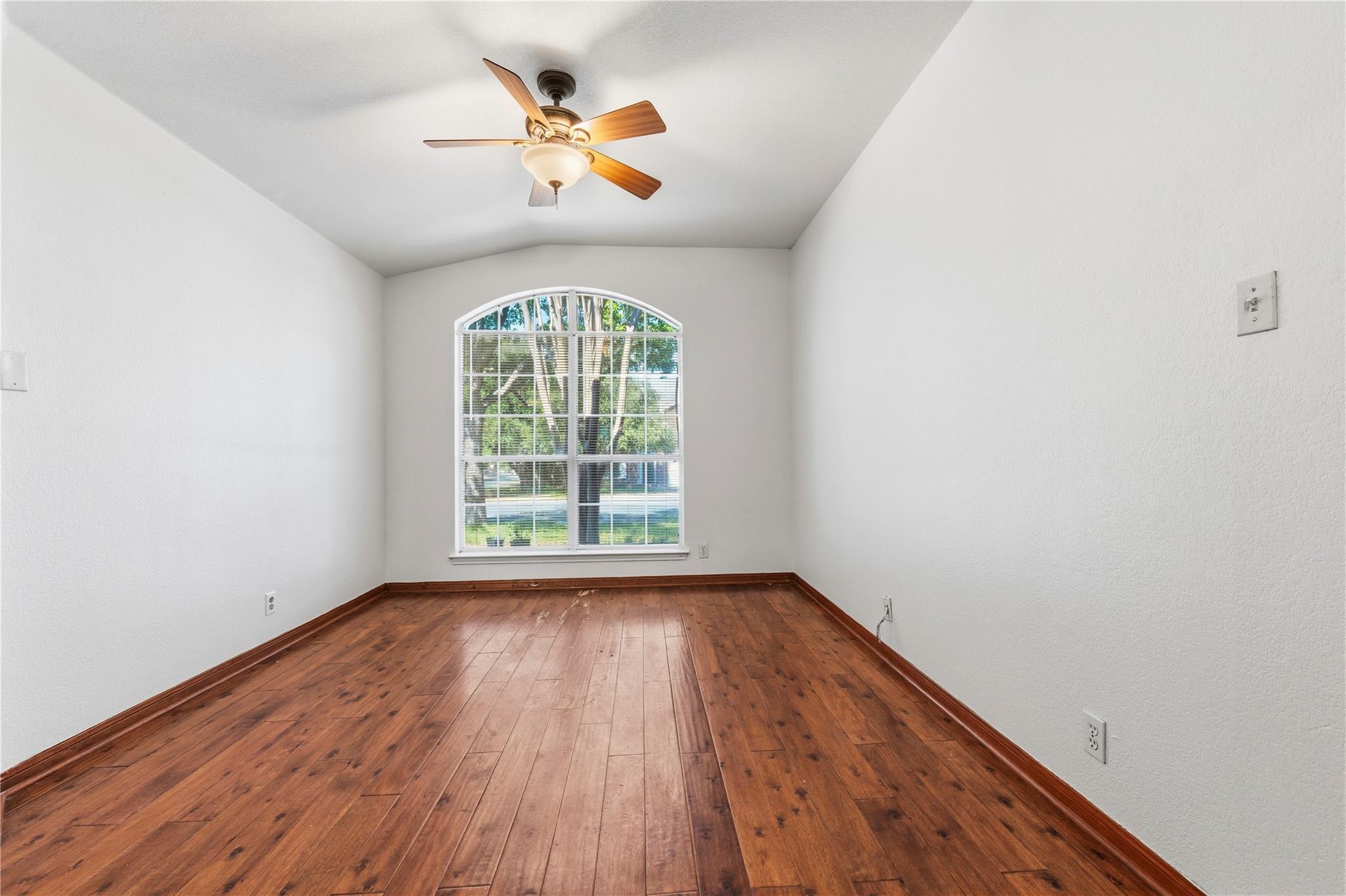 5043 Cleves Street Round Rock TX 78681