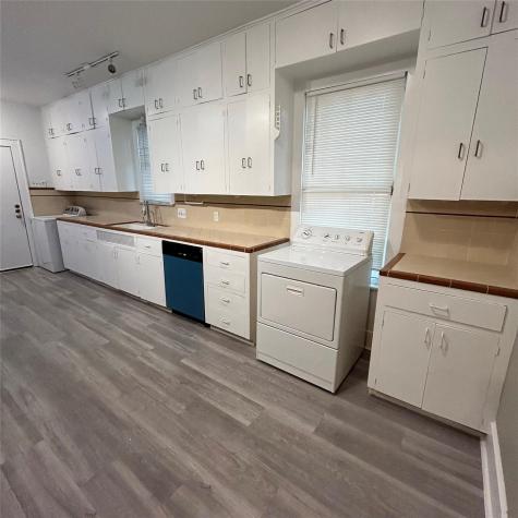 1115 W 22 1/2 Street Austin TX 78705