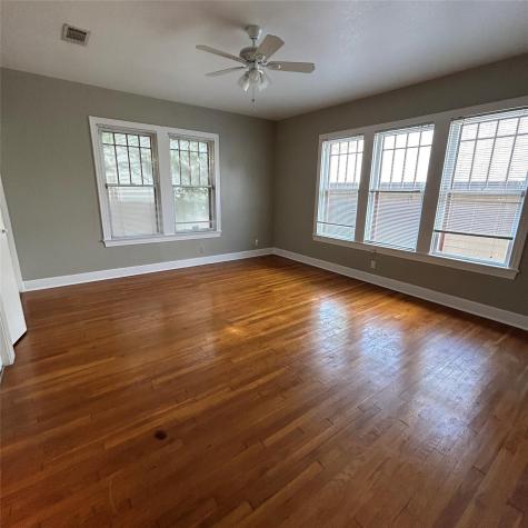 1115 W 22 1/2 Street Austin TX 78705