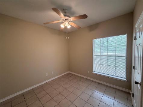 187 Creekwood Trail Cedar Creek TX 78612