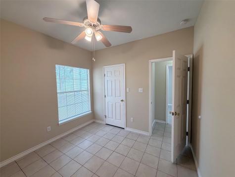 187 Creekwood Trail Cedar Creek TX 78612