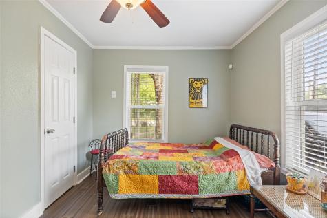1120 1/2 Tillery Street Austin TX 78702