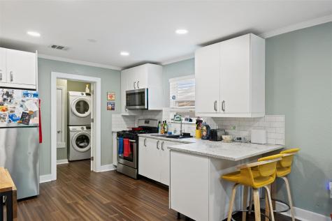 1120 1/2 Tillery Street Austin TX 78702