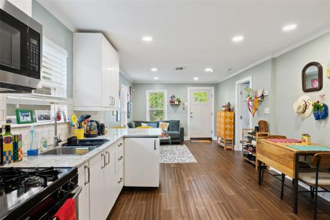 1120 1/2 Tillery Street Austin TX 78702
