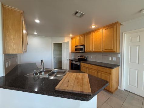 3209 Mac Arthur Avenue Lago Vista TX 78645