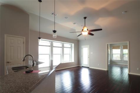 528 Loma Cedro Bend Leander TX 78641