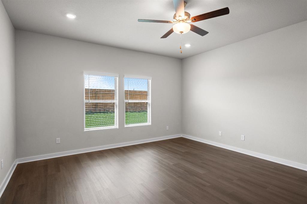 177 Sleep Hollow Jarrell TX 76537