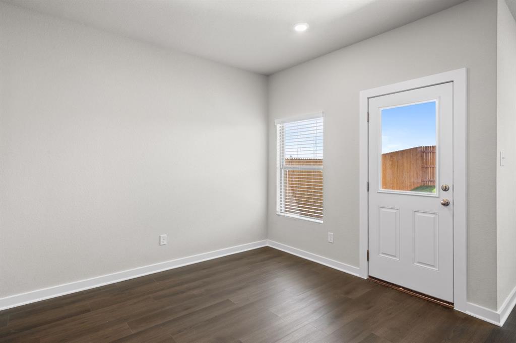 177 Sleep Hollow Jarrell TX 76537