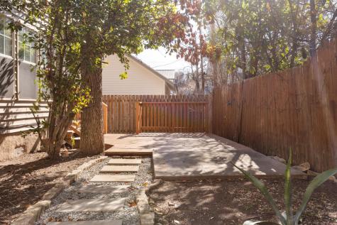 802 Oakland Avenue Austin TX 78703