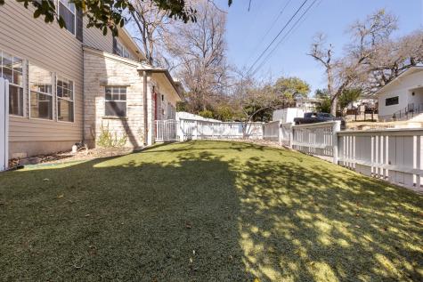 802 Oakland Avenue Austin TX 78703