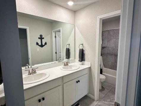 528 Sigourney Way Leander TX 78641