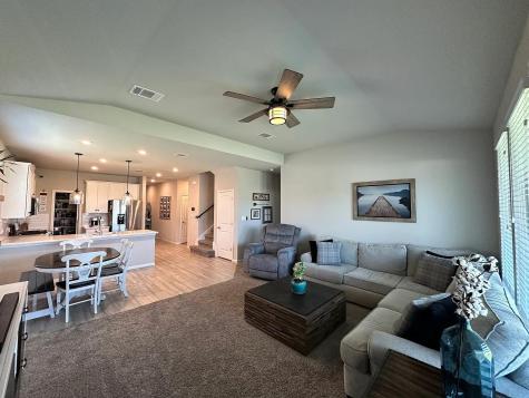 528 Sigourney Way Leander TX 78641