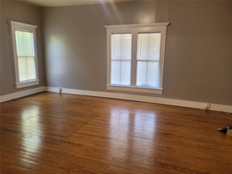 403 Fawcett Street Smithville TX 78957