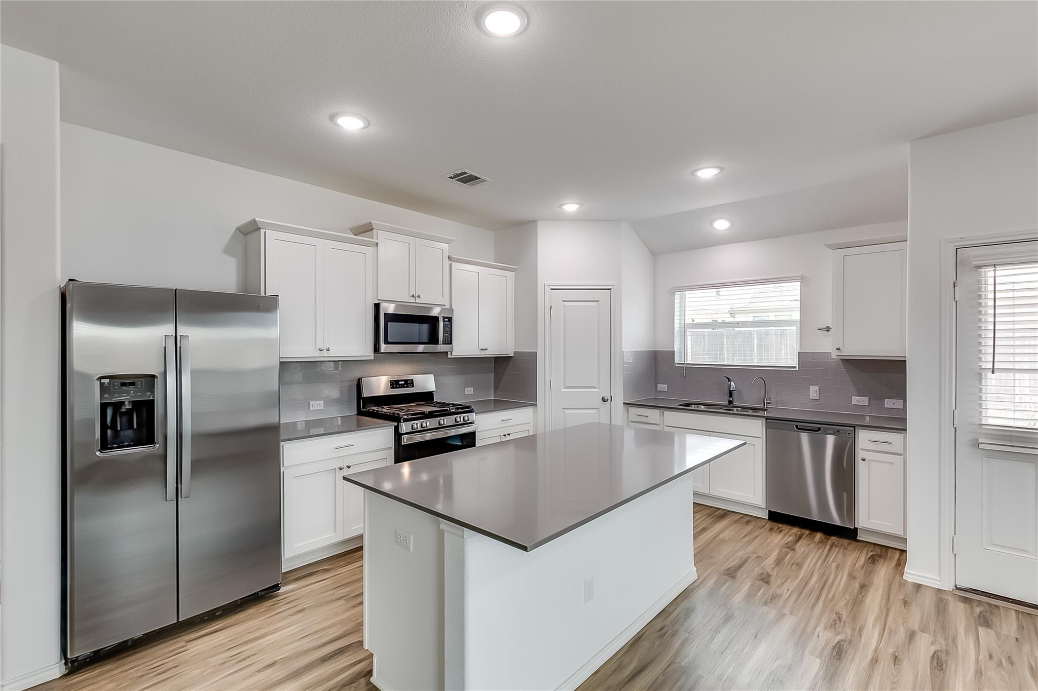1641 Catahoula Drive Leander TX 78641