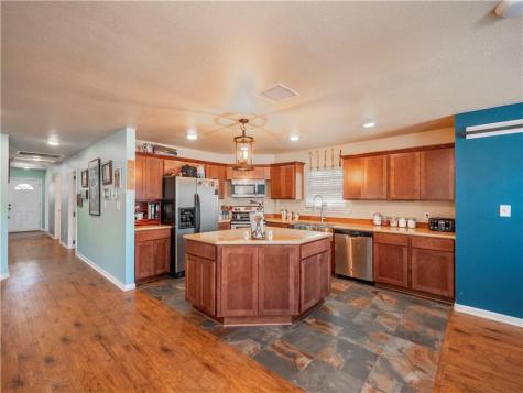 691 Tamarack Drive Canyon Lake TX 78133