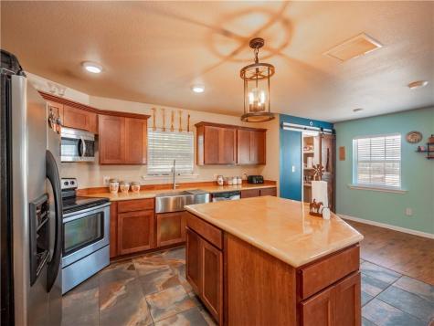 691 Tamarack Drive Canyon Lake TX 78133