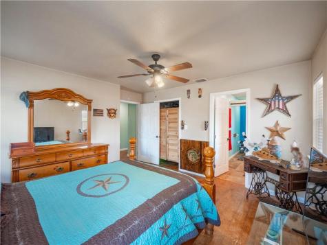 691 Tamarack Drive Canyon Lake TX 78133