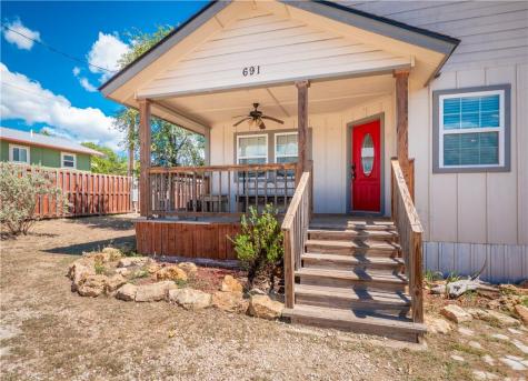 691 Tamarack Drive Canyon Lake TX 78133