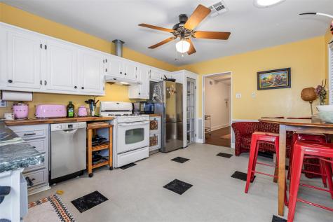 2512 E 10th Street Austin TX 78702