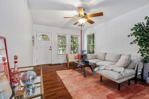 2512 E 10th Street Austin TX 78702