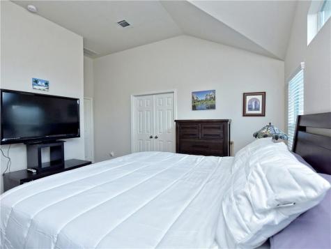 13528 Green Lodge Court Manor TX 78653