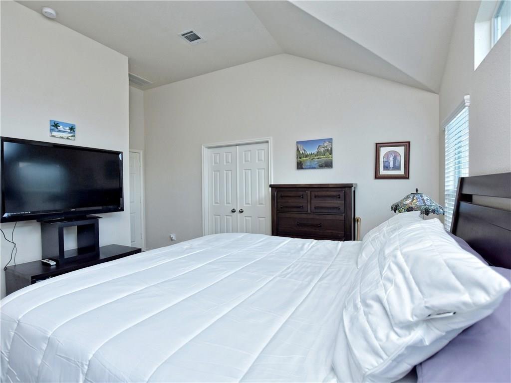 13528 Green Lodge Court Manor TX 78653