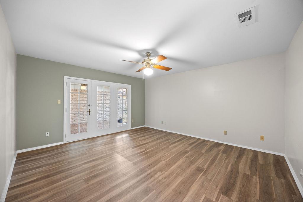 8102 East Court Austin TX 78759