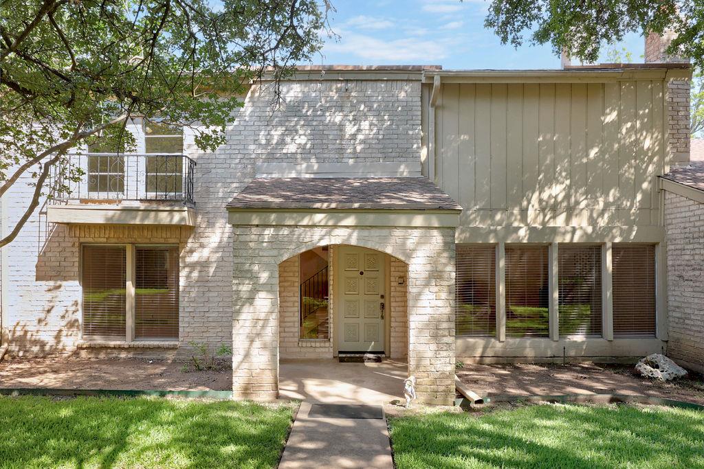 8102 East Court Austin TX 78759