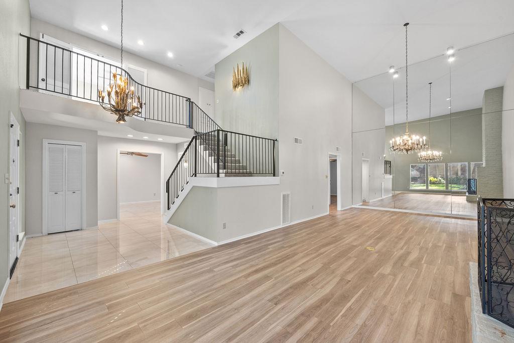 8102 East Court Austin TX 78759