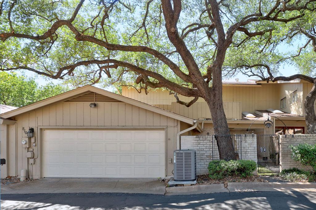 8102 East Court Austin TX 78759