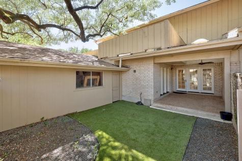 8102 East Court Austin TX 78759
