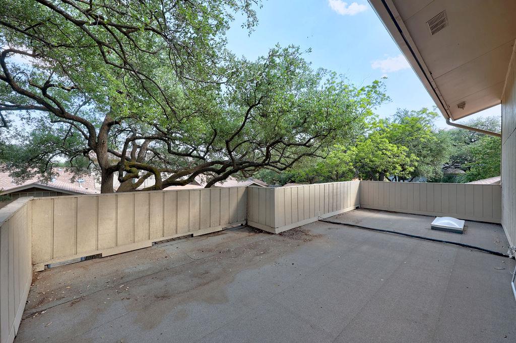 8102 East Court Austin TX 78759