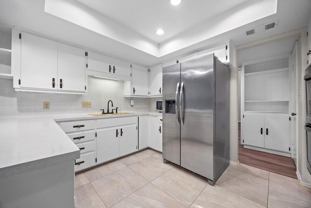 8102 East Court Austin TX 78759