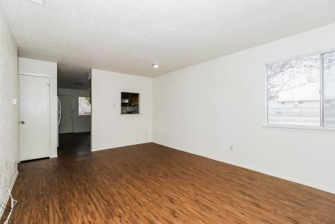 323 W William Cannon Drive Austin TX 78745