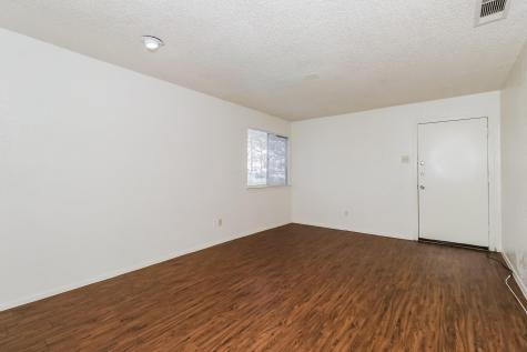 323 W William Cannon Drive Austin TX 78745