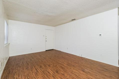 323 W William Cannon Drive Austin TX 78745