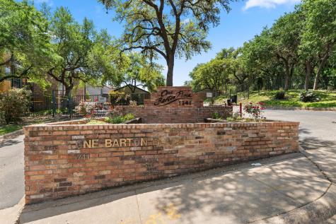 1741 Spyglass Drive Austin TX 78746