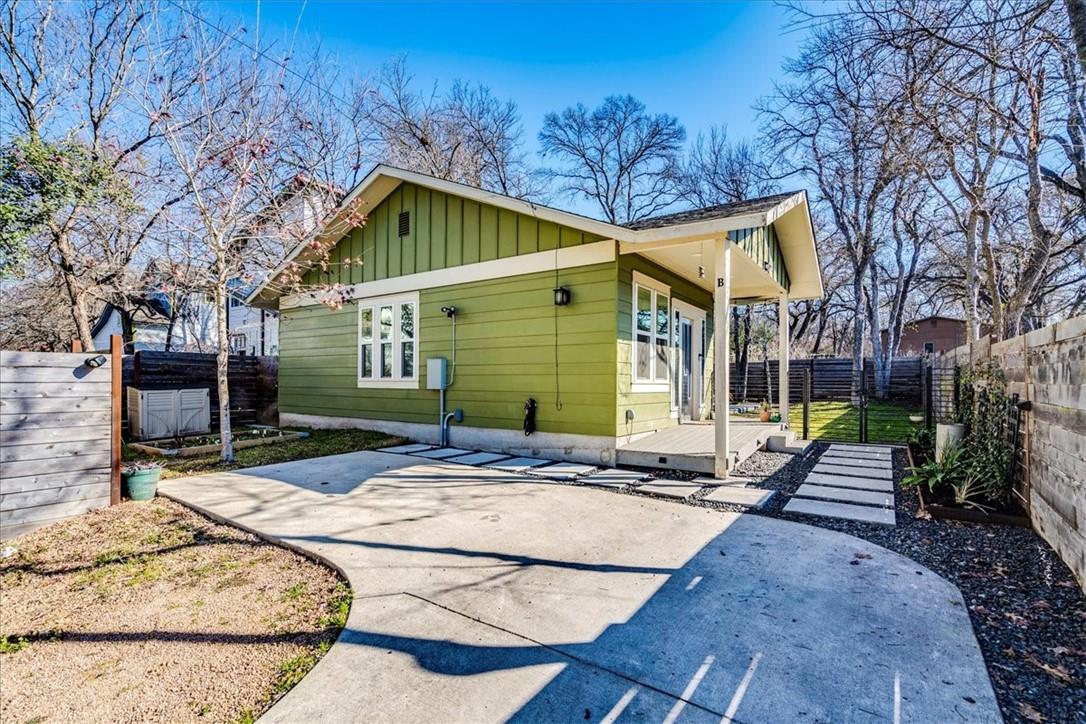 1203 Cometa Street Austin TX 78721