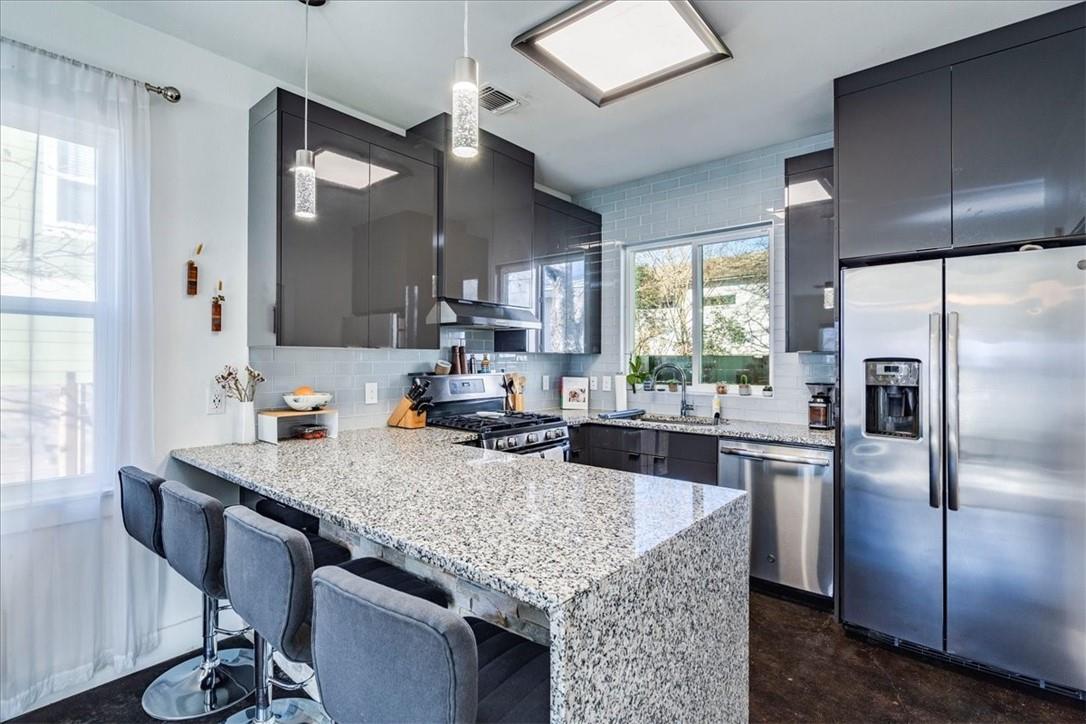 1203 Cometa Street Austin TX 78721